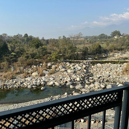 Hotel River Retreat Kangra Extérieur photo