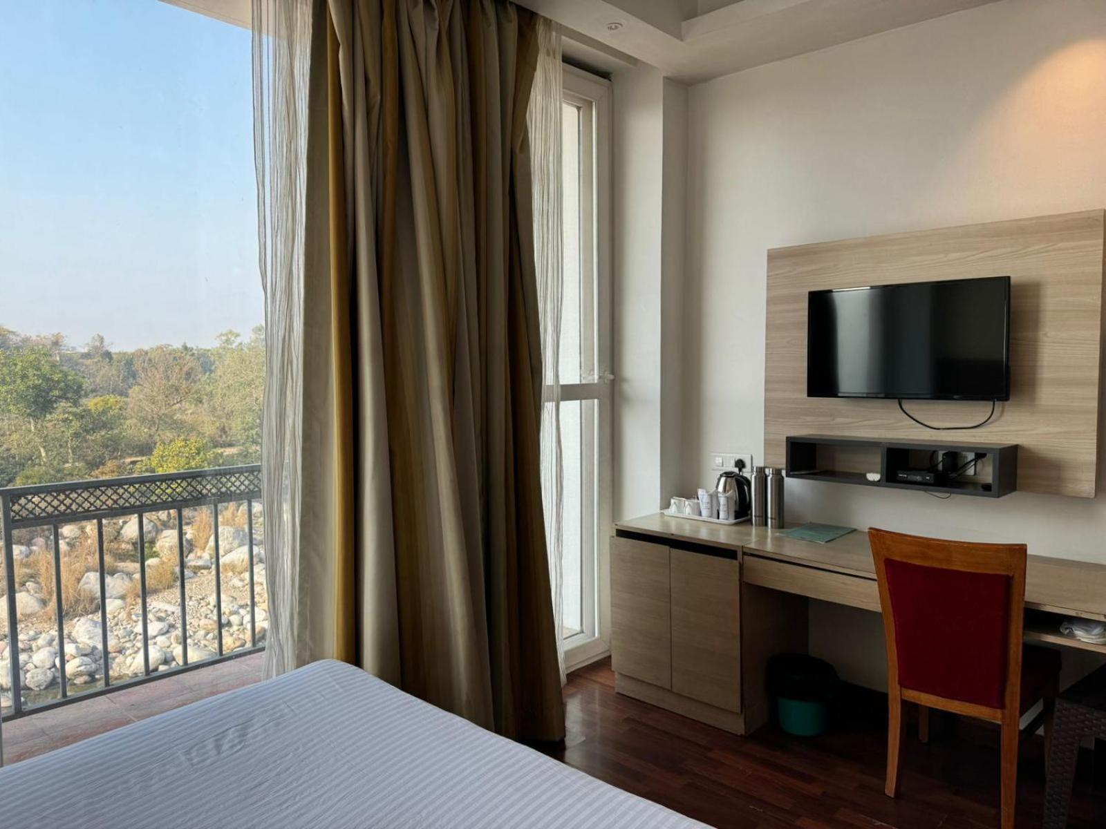 Hotel River Retreat Kangra Extérieur photo