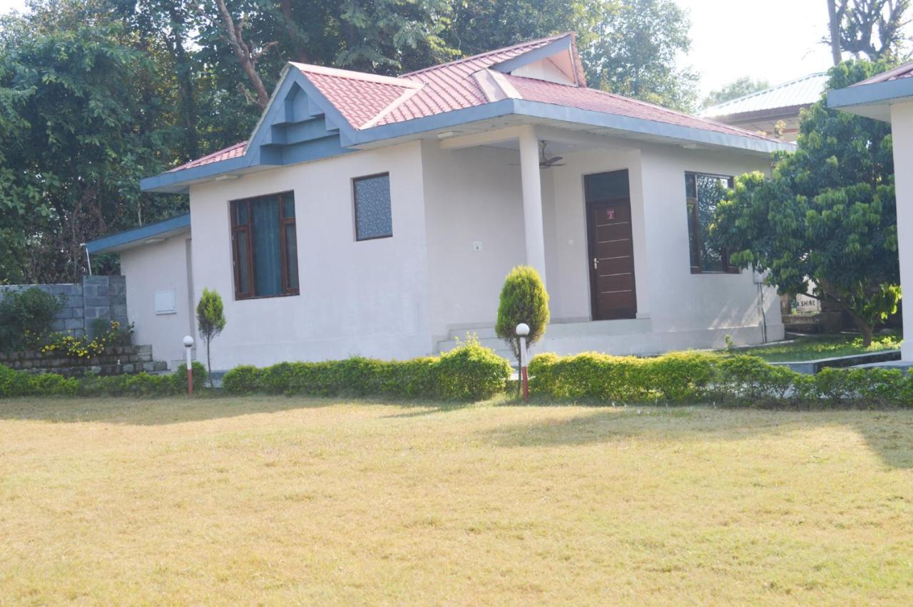 Hotel River Retreat Kangra Extérieur photo